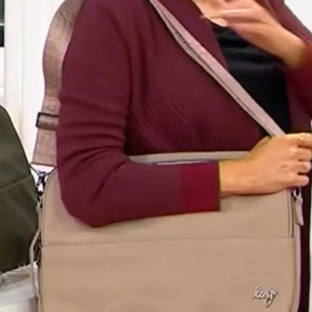 Lug Matte Luxe 14.5